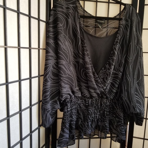 Lane Bryant black and white blouse - Picture 7 of 8